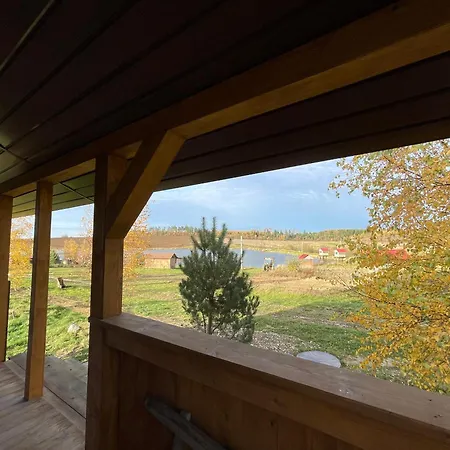 Szálloda Avalon - на озері