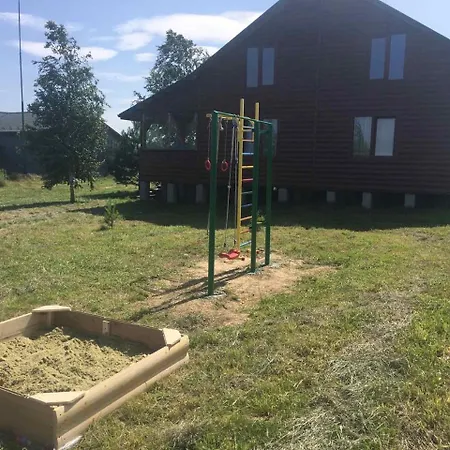 Avalon - на озері *